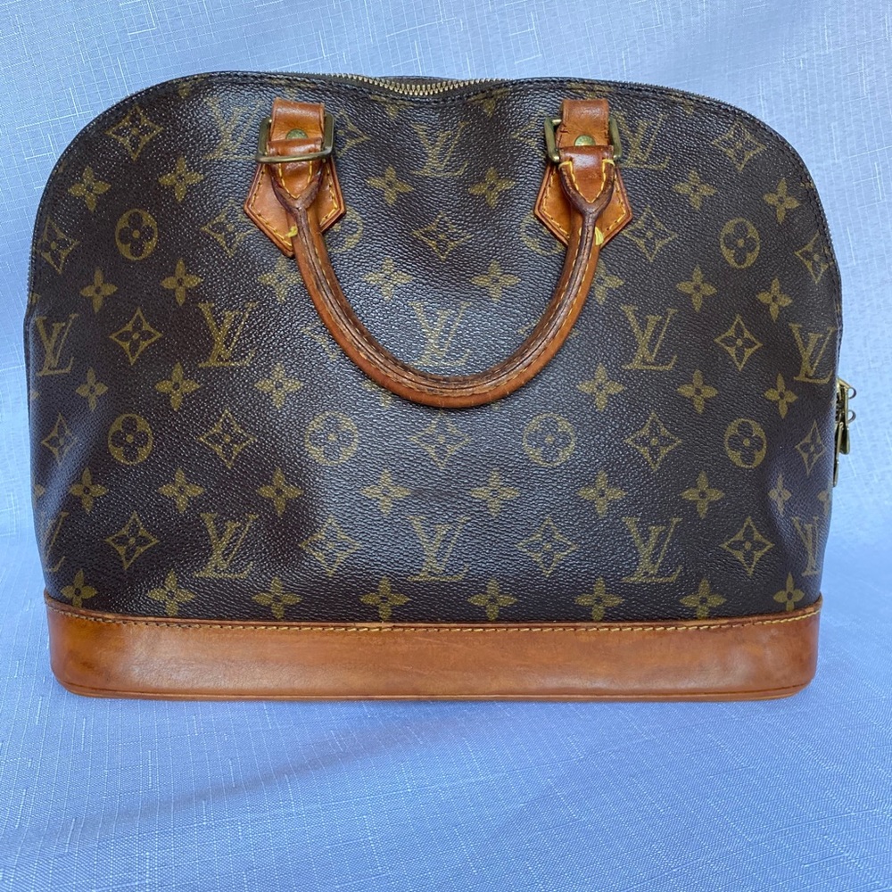 GUC Louis Vuitton brown monogram Alma bag
